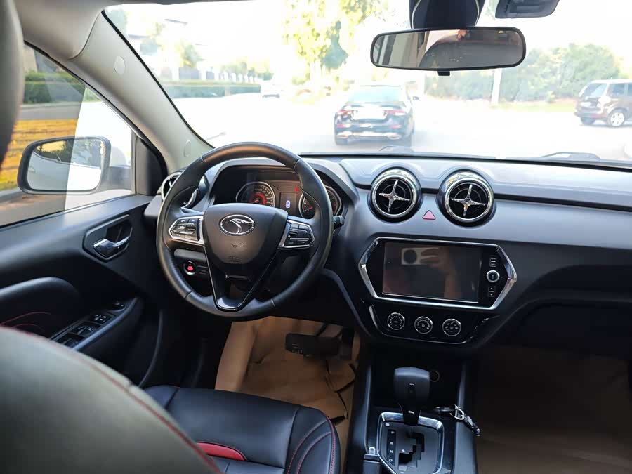 Soueast DX3 2018 #12 Soueast DX3 2018 imagen de coche #12