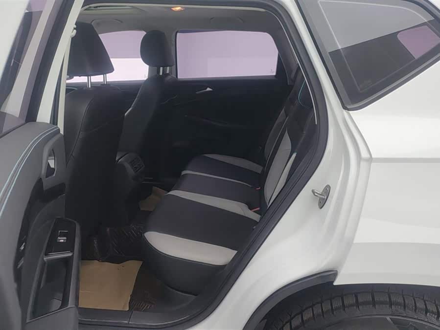 Jetta VS5 2024 car image #12
