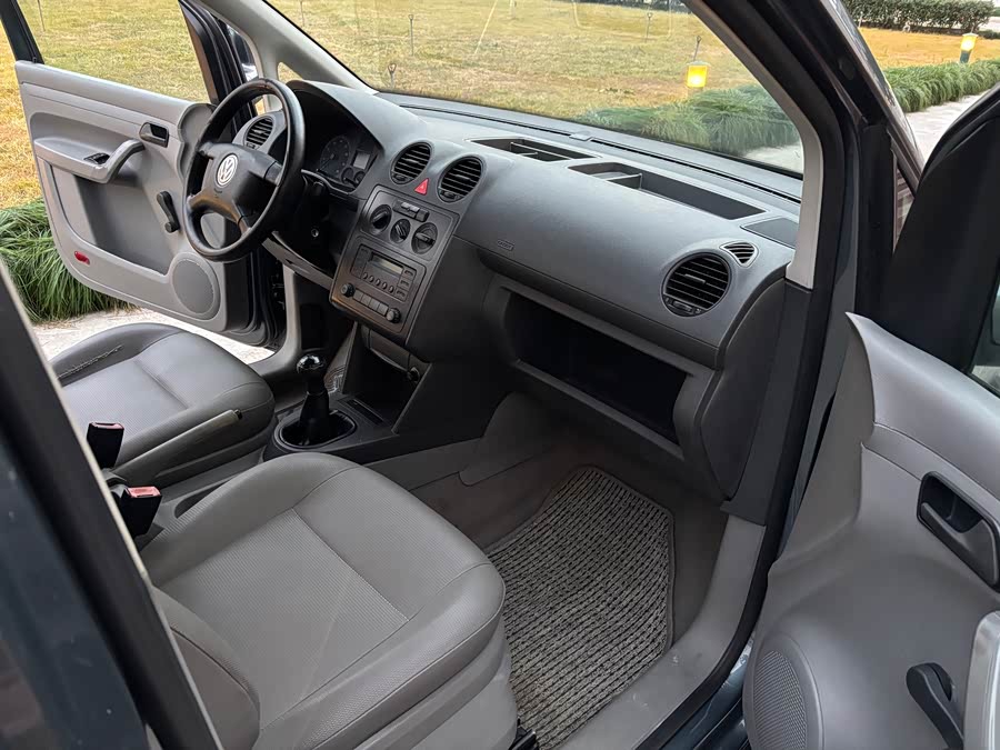 Volkswagen Caddy 2007 immagine di auto #12