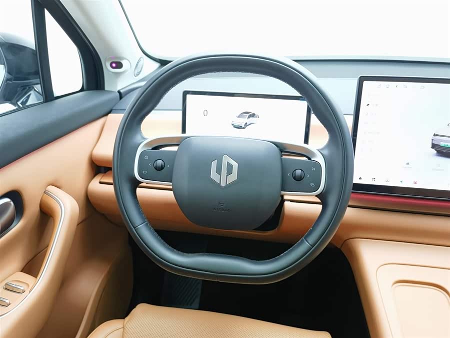 Leapmotor C16 2024 car image #12