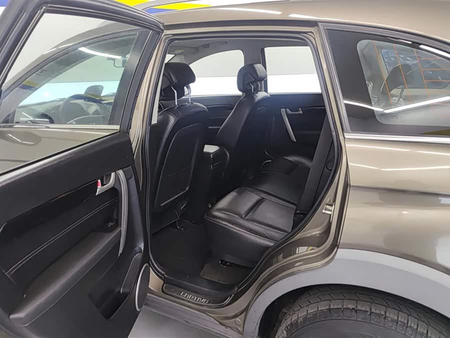 Chevrolet Captiva 2015 #12 Chevrolet Captiva 2015 car image #12