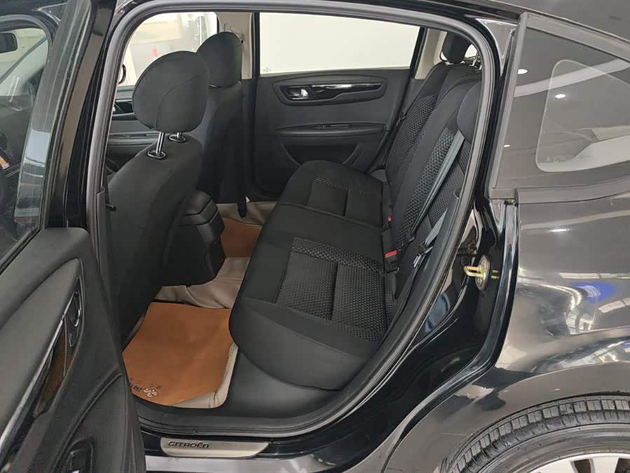 Citroen C-Quatre 2013 car image #12