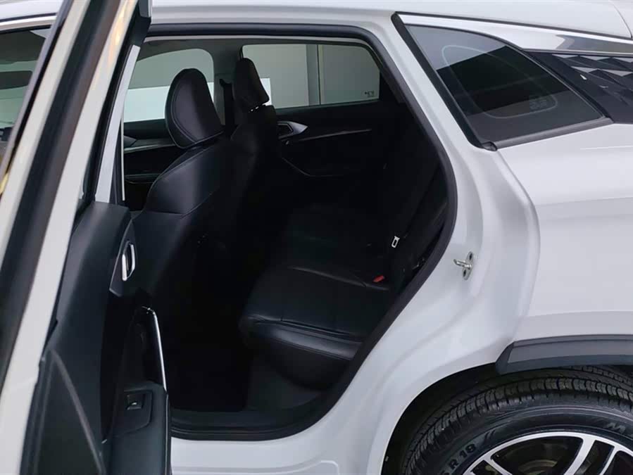 MG ONE 2023 car image #12