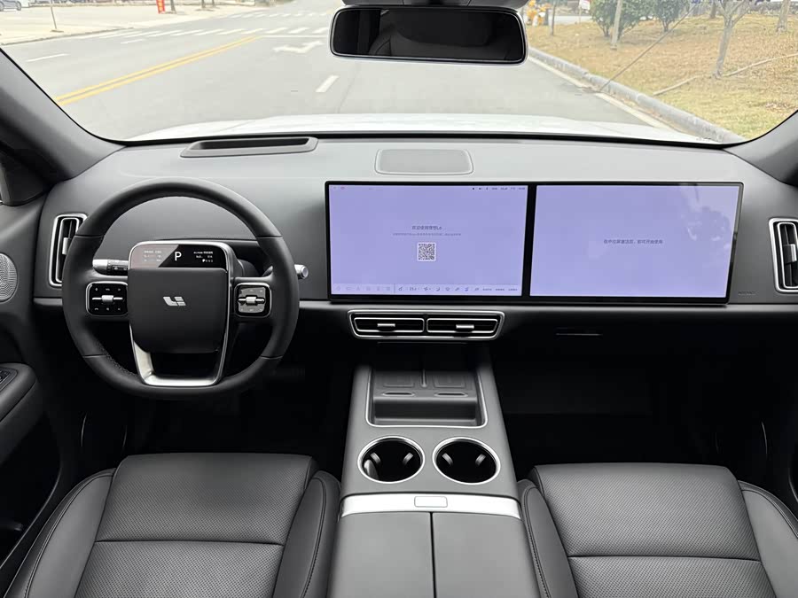 Li L6 2025 imagen de coche #12