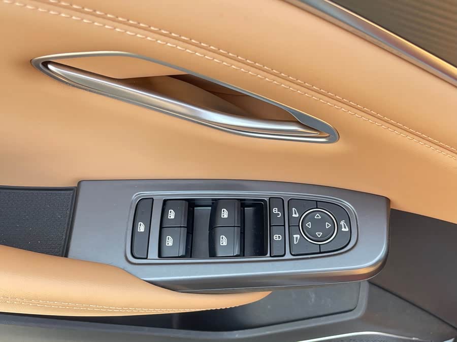 BYD SongL DM-i 2024 car image #12