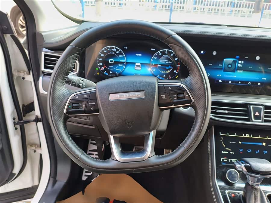 Jetour X95 2022 car image #12