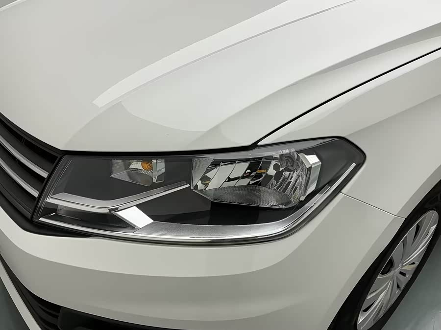 Volkswagen Santana 2021 immagine di auto #12