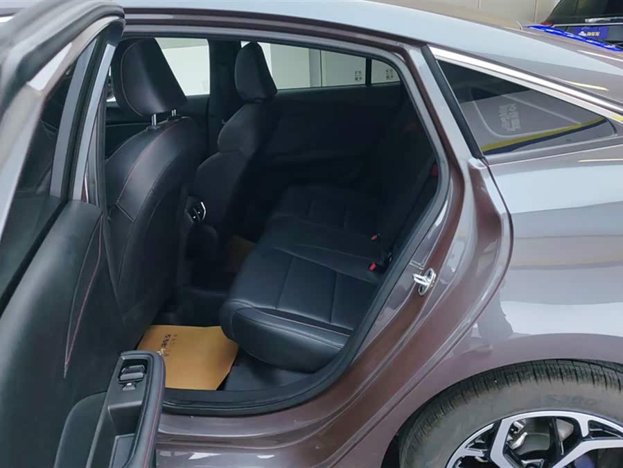 MG 5 2025 car image #12