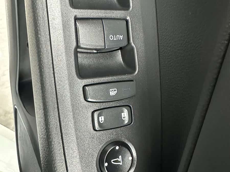 Honda XR-V 2023 car image #12