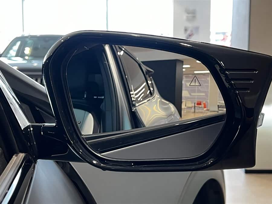 Kia EV6 2023 изображение автомобиля #12