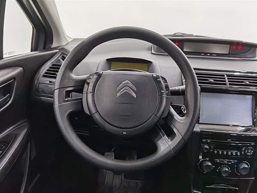 Citroen C-Quatre 2012 #12 Citroen C-Quatre 2012 car image #12