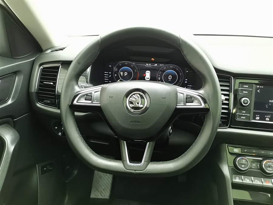 Skoda Kodiaq 2018 car image #12
