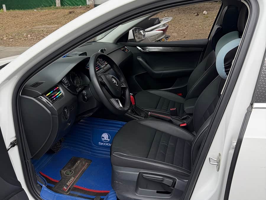 斯柯达 明锐 2017 汽车图片 #12