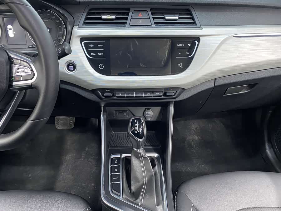 GEELY Vision X3 2020 #12 GEELY Vision X3 2020 car image #12