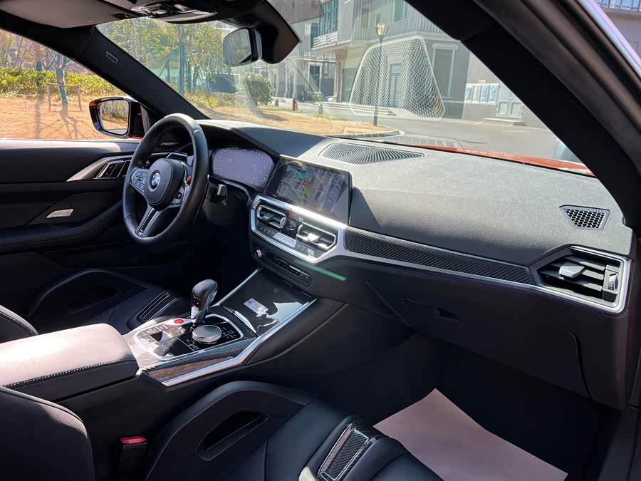 BMW M4 2022 car image #12