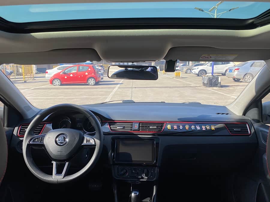 Skoda Rapid Spaceback 2020 immagine di auto #12