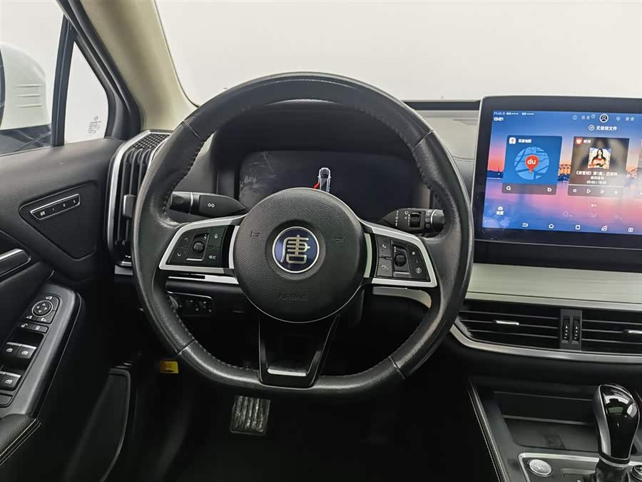 BYD Tang 2018 car image #12
