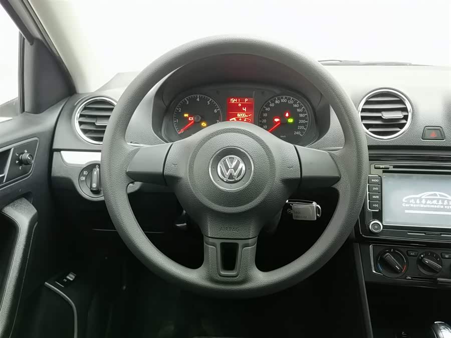 Volkswagen Jetta 2015 immagine di auto #12