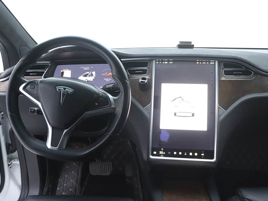 Tesla Model X 2017 #12 Tesla Model X 2017 car image #12