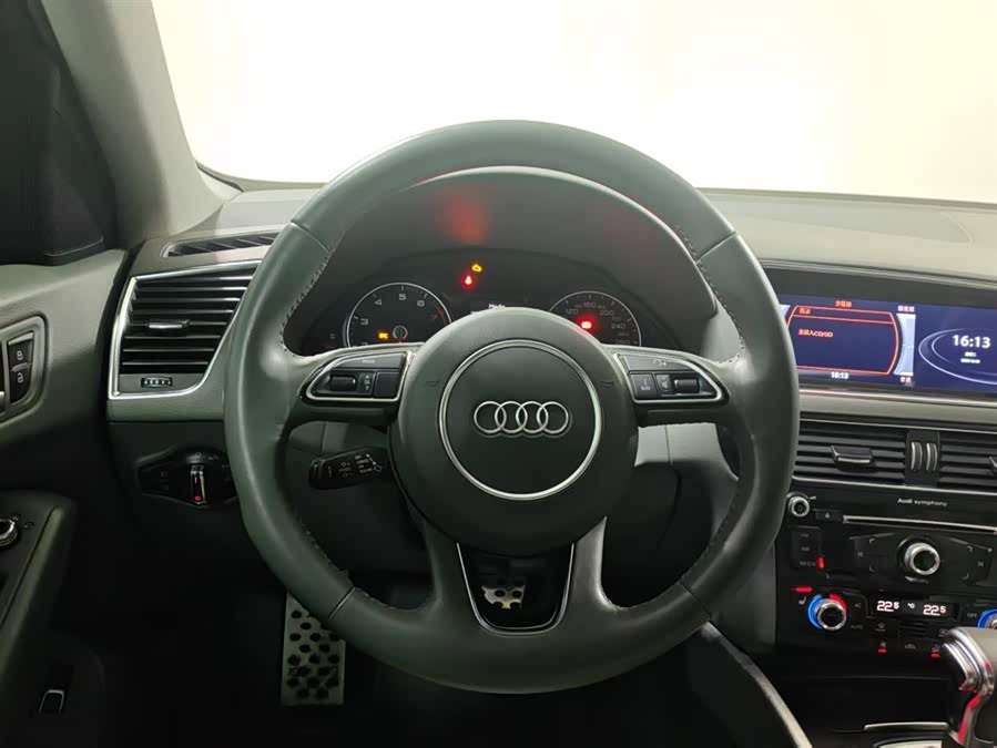 Audi Q5 2013 صورة سيارة #12