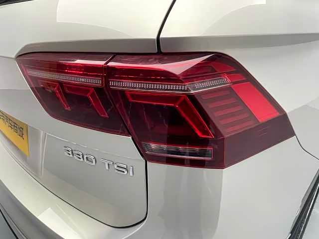 Volkswagen Tiguan L 2023 #12 Volkswagen Tiguan L 2023 car image #12