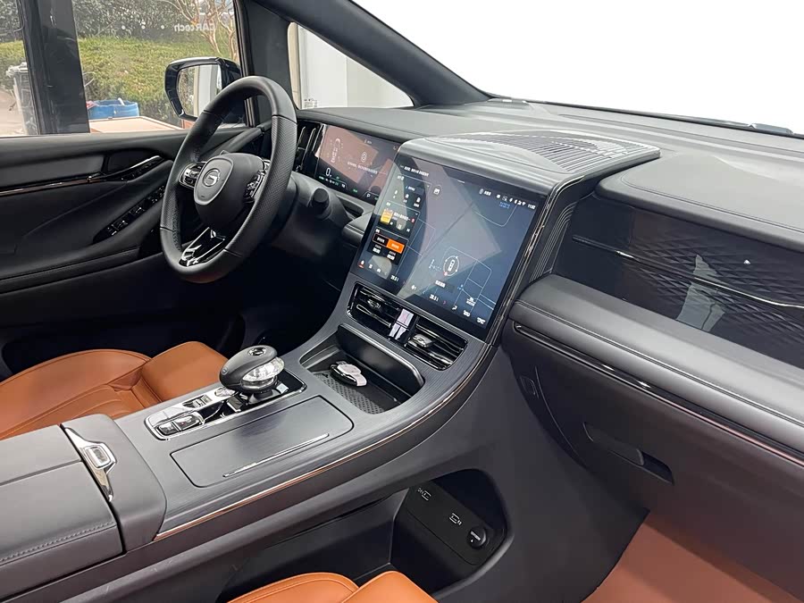 GAC Trumpchi E9 2024 car image #12