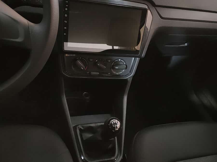 Jetta Jetta 2019 car image #12