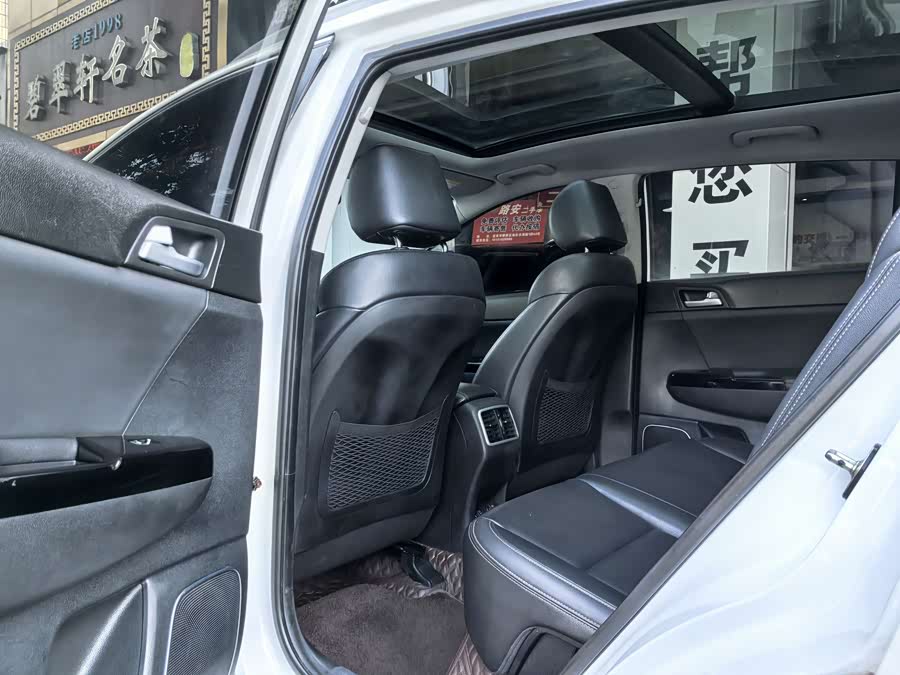 Kia KX5 2016 #12 Kia KX5 2016 car image #12