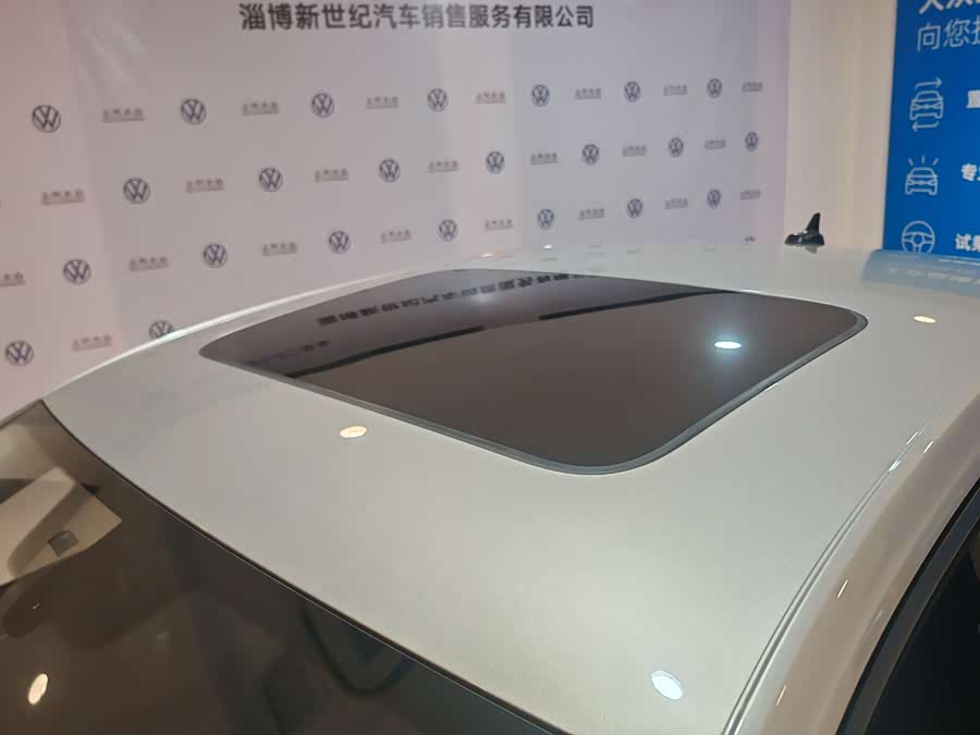 Volkswagen Lavida 2020 car image #12
