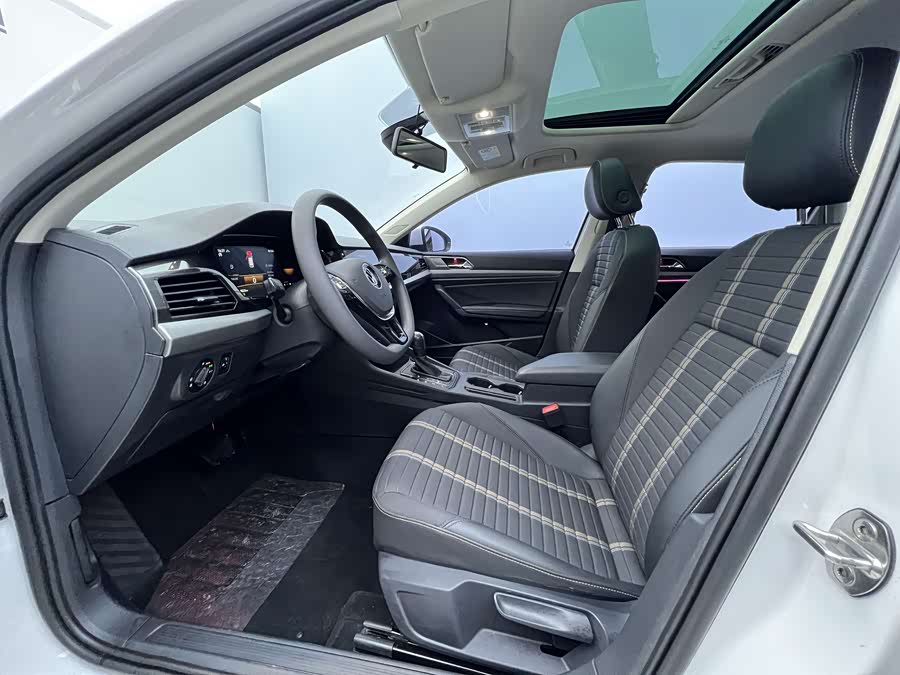 Volkswagen Lavida 2021 immagine di auto #12