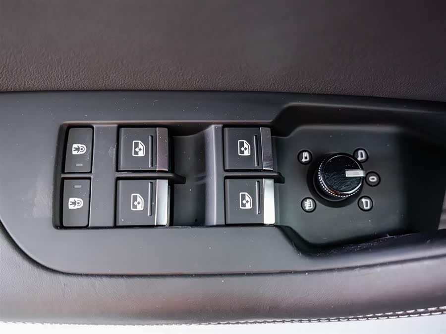 Audi A6L 2020 car image #12