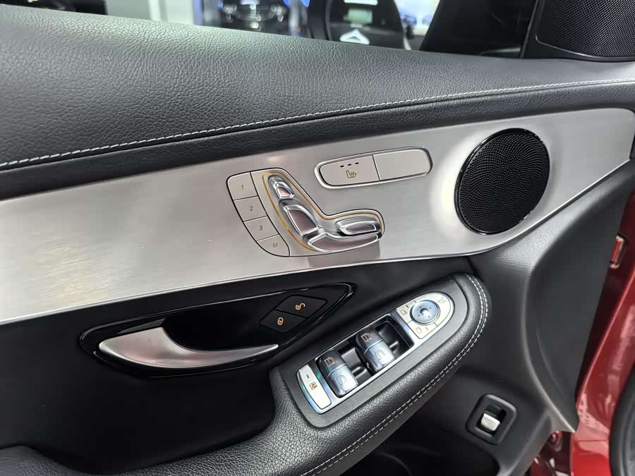 Mercedes-Benz GLC Coupe 2022 #12 Mercedes-Benz GLC Coupe 2022 car image #12