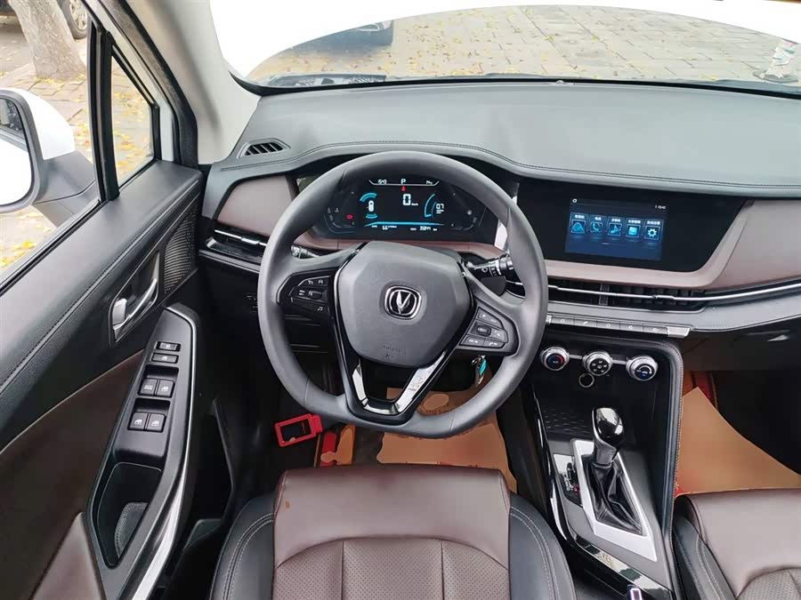 Changan CS15 2020 car image #12