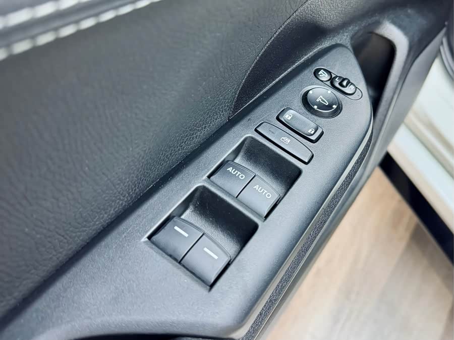 Honda Civic 2020 car image #12