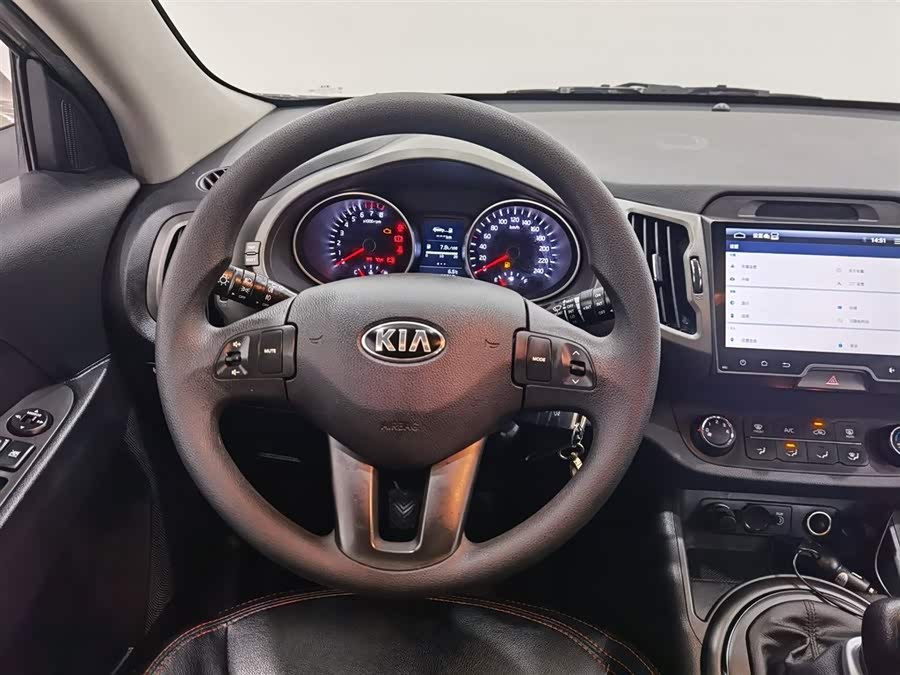 起亚 智跑 2017 汽车图片 #12