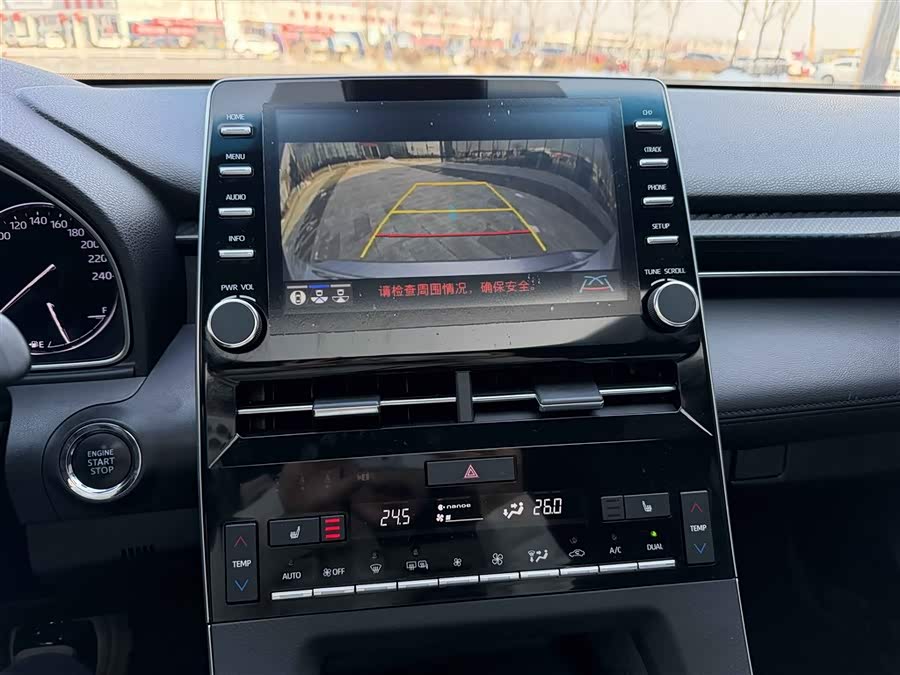 Toyota Avalon 2021 car image #12