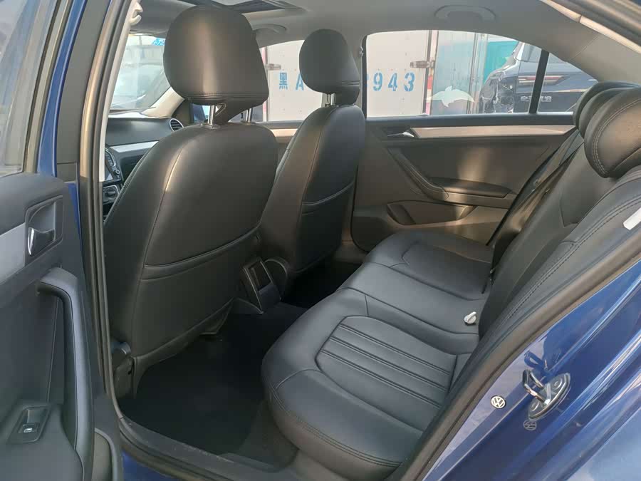 Jetta Jetta 2013 car image #12