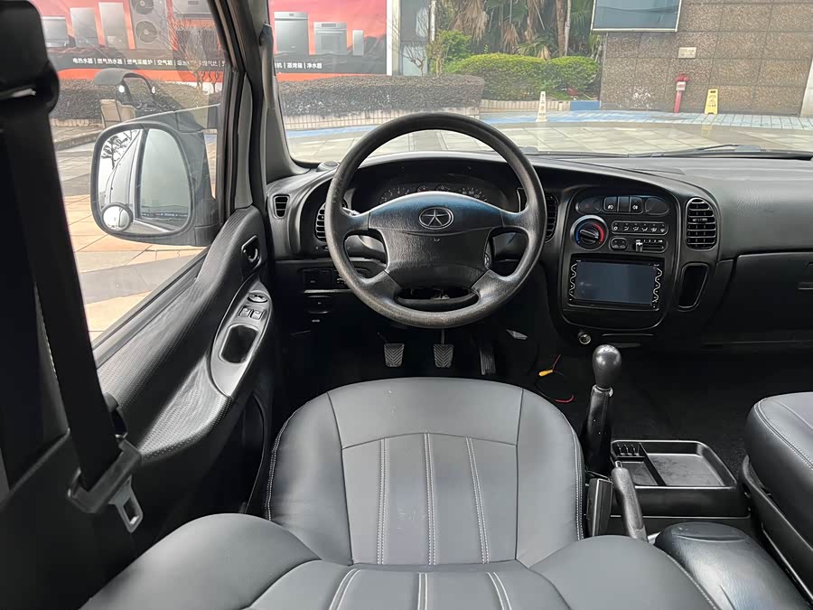 JAC 2013 #12 JAC 2013 car image #12