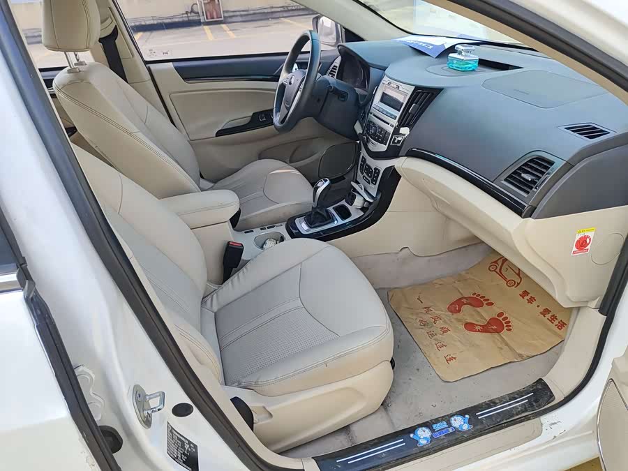 BYD e5 2017 #12 BYD e5 2017 car image #12