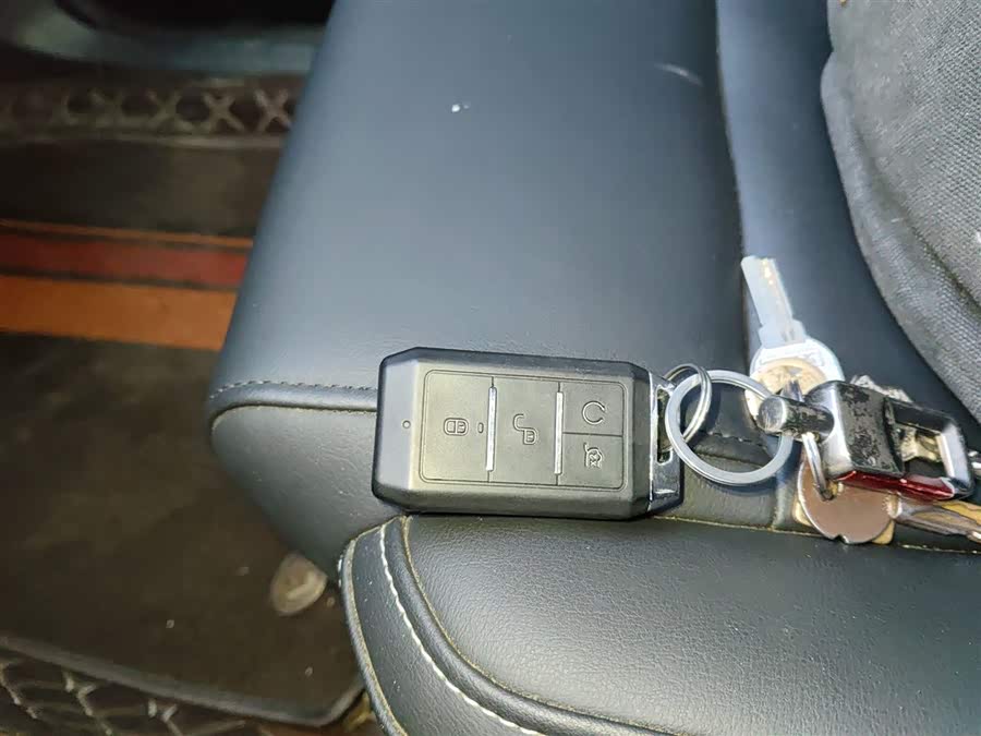 BYD e3 2020 #12 BYD e3 2020 car image #12