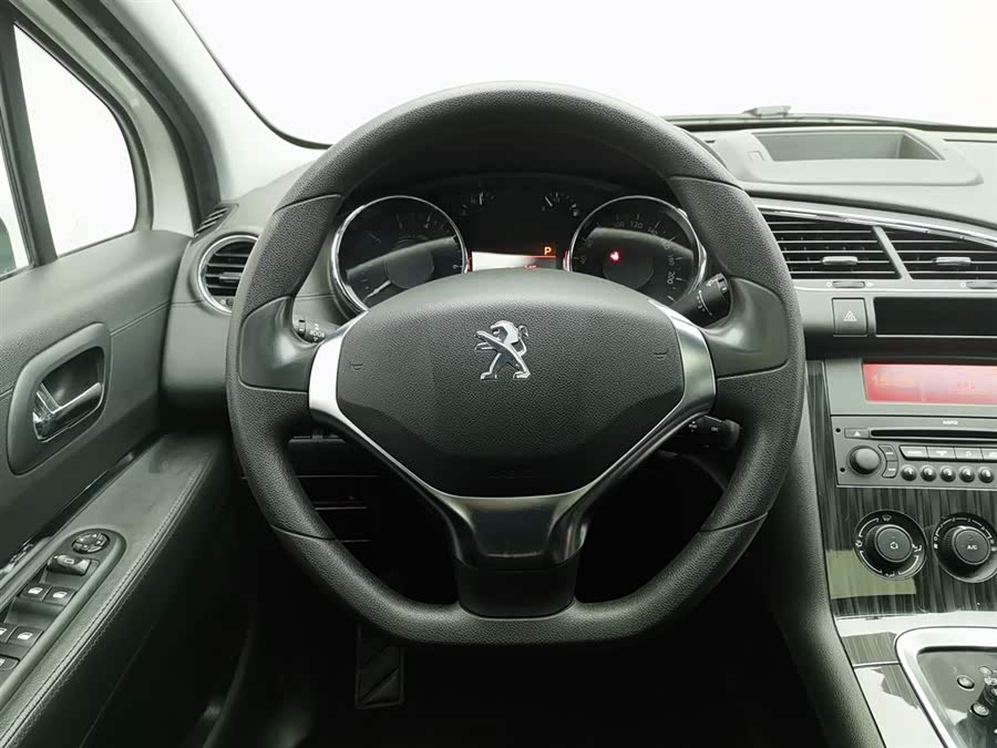 Peugeot 3008 2014 car image #12
