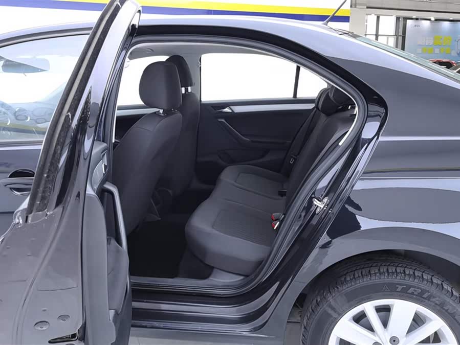 Jetta Jetta 2015 car image #12