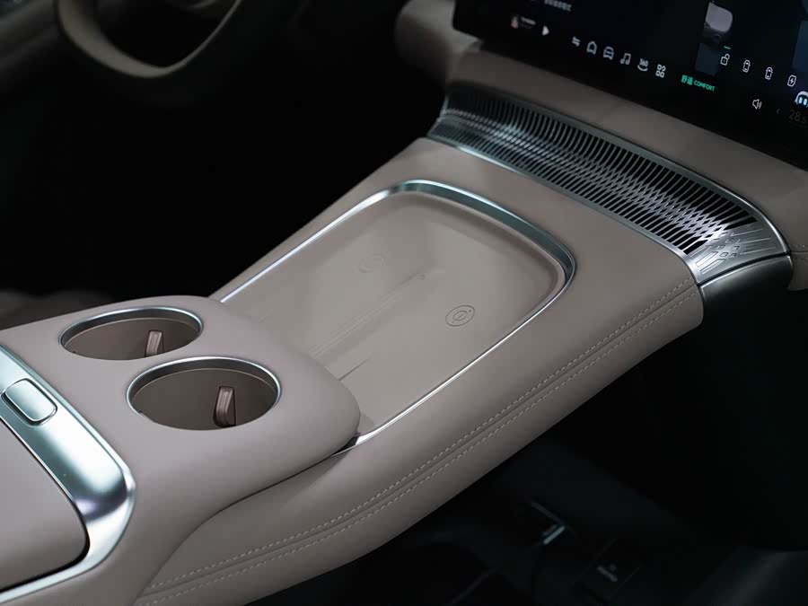 Xpeng X9 2024 #12 Xpeng X9 2024 immagine di auto #12