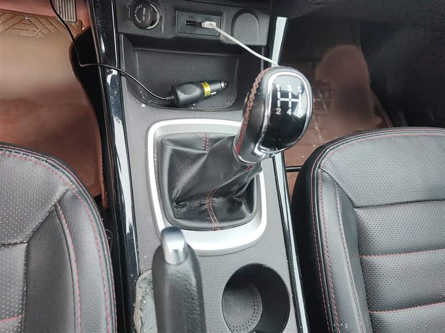 Kaiyi X3 2016 #12 Kaiyi X3 2016 car image #12