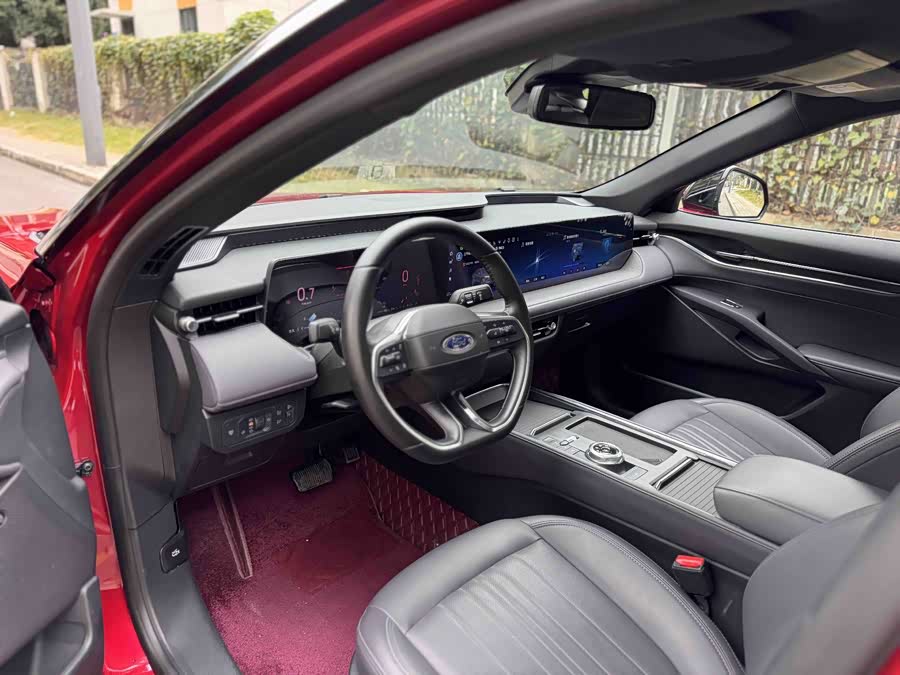 Ford Mondeo 2024 car image #12