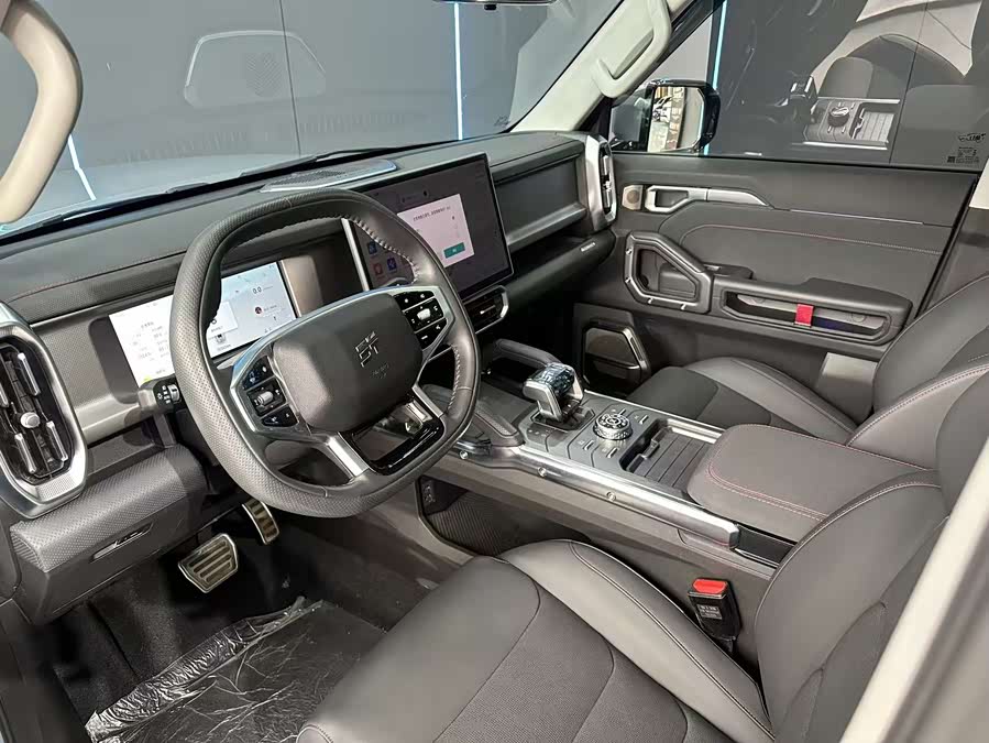 Jetour Traveller 2023 car image #12