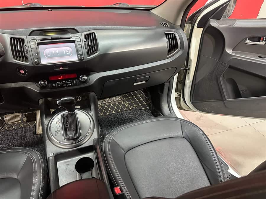 Kia Sportage R 2014 car image #12