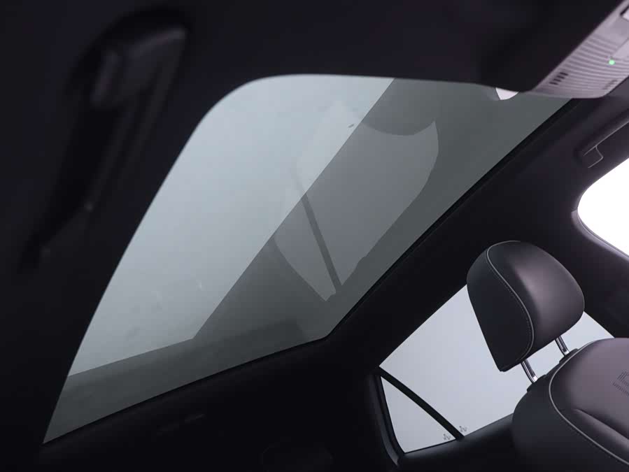 Volkswagen ID.3 2023 #12 Volkswagen ID.3 2023 car image #12