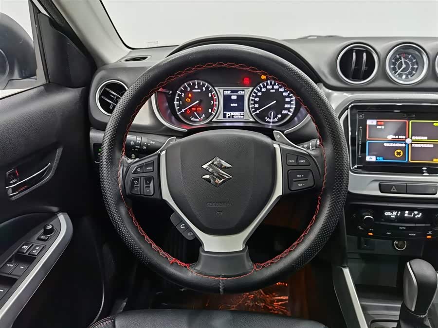 Soueast Vitara 2017 car image #12