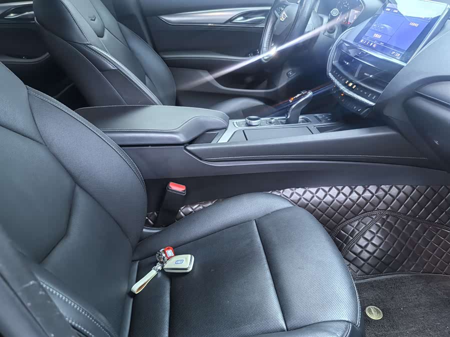 2023 car image #12